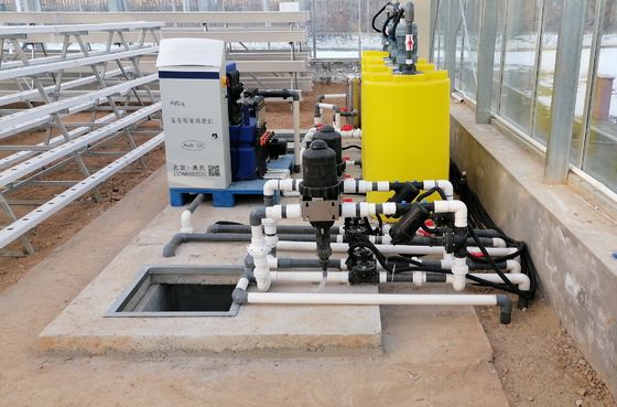 Sistema di coltivazione verticale di fragole in PVC per la coltivazione di frutta